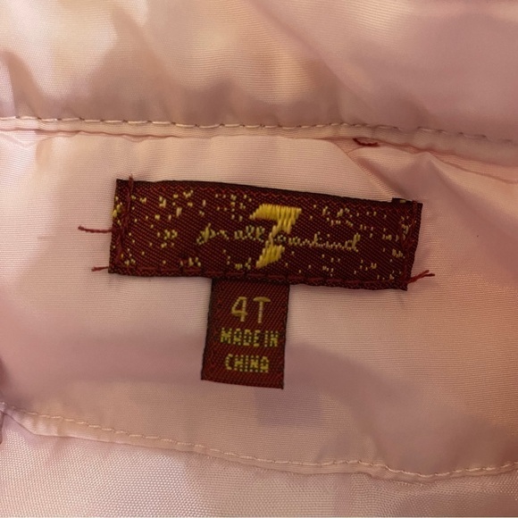 7 For All Mankind Sleeveless Puffer Vest Light Pink 4T - Picture 2 of 2